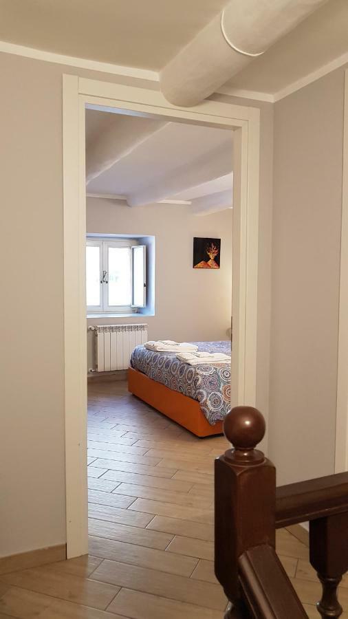 La Casa Di Abbi Apartment Napoli Exterior foto